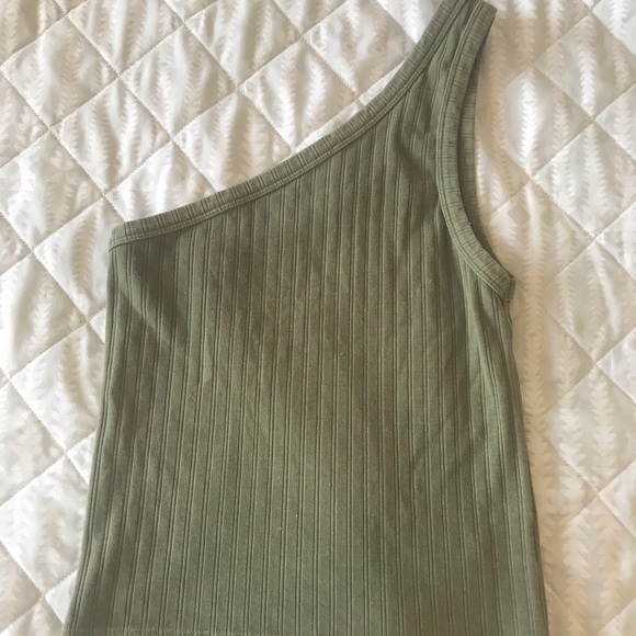 Asymmetrical Ribbed Tank Top - Picture 1 of 2